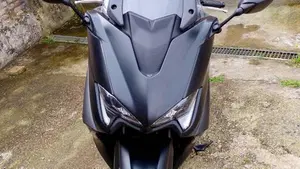 Yamaha T-Max 560 (2020 - 21)  (2)