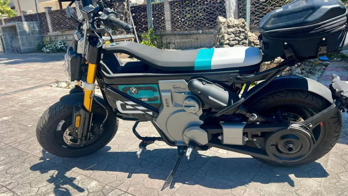 Bmw CE 02 (2024 - 26)  (3)