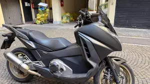 Honda Integra 750 DCT ABS (2014 - 15) 