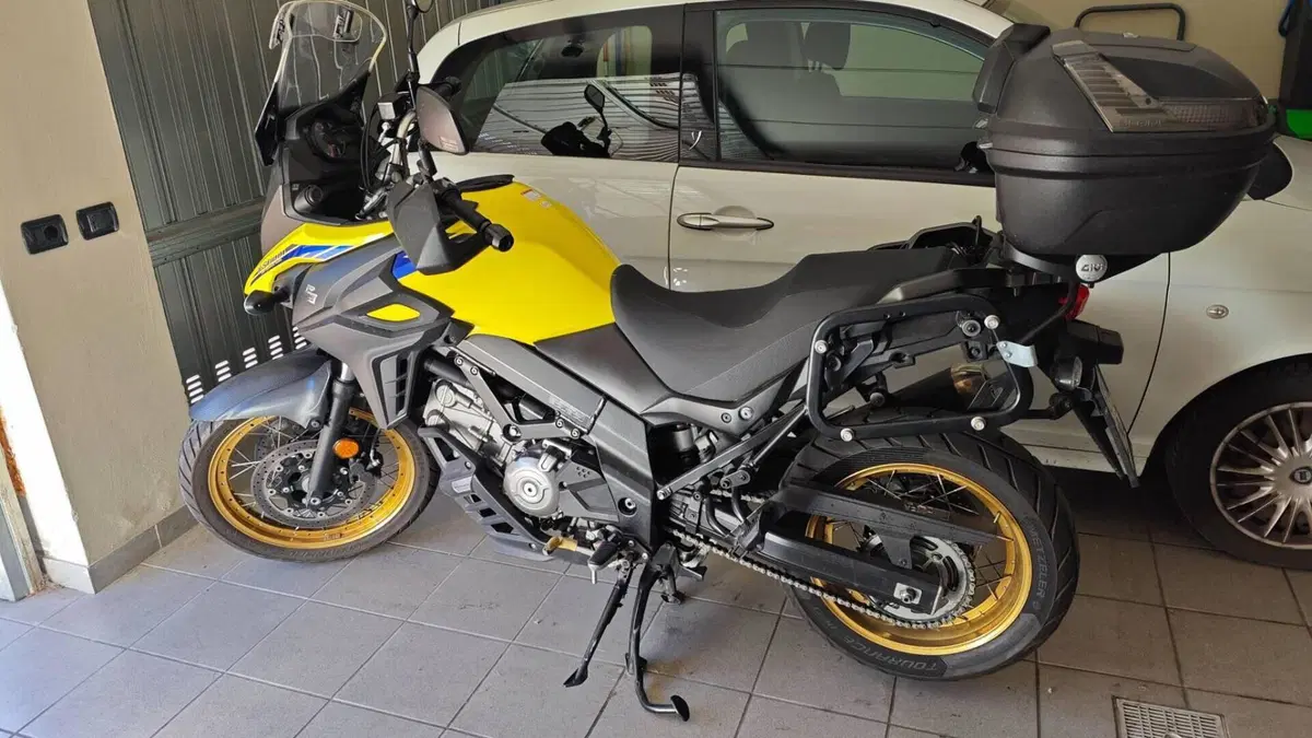 Suzuki V-Strom 650XT (2021 - 25)  (7)