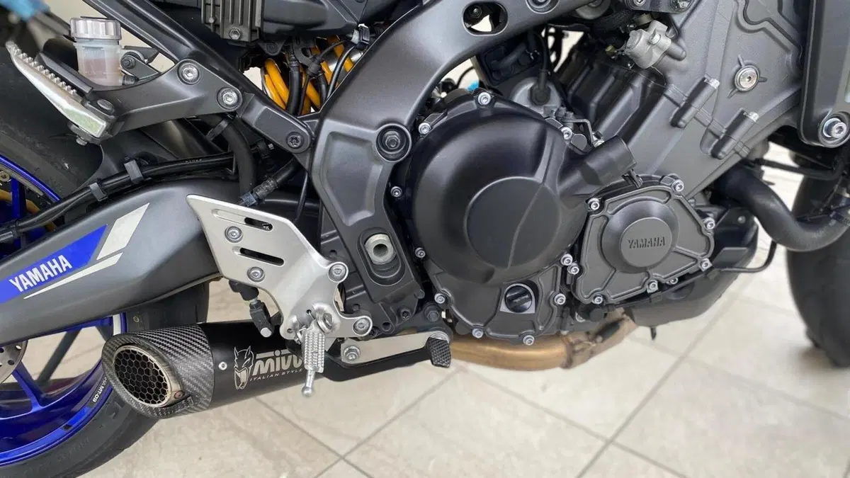 Yamaha MT-09 (2021 - 23)  (9)