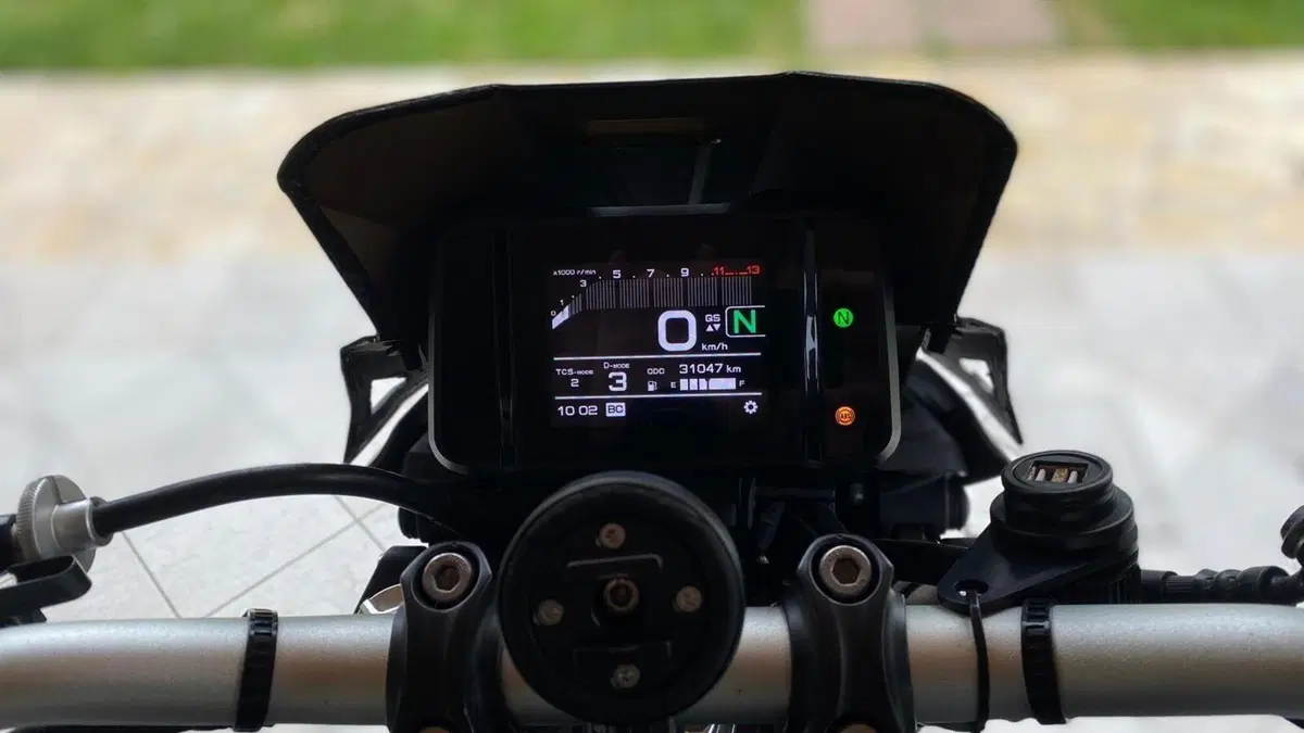 Yamaha MT-09 (2021 - 23)  (10)