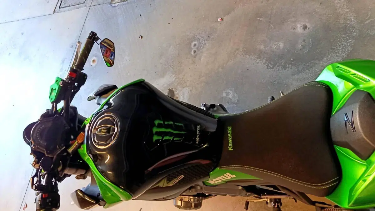 Kawasaki Z 900 (2017 - 18)  (3)