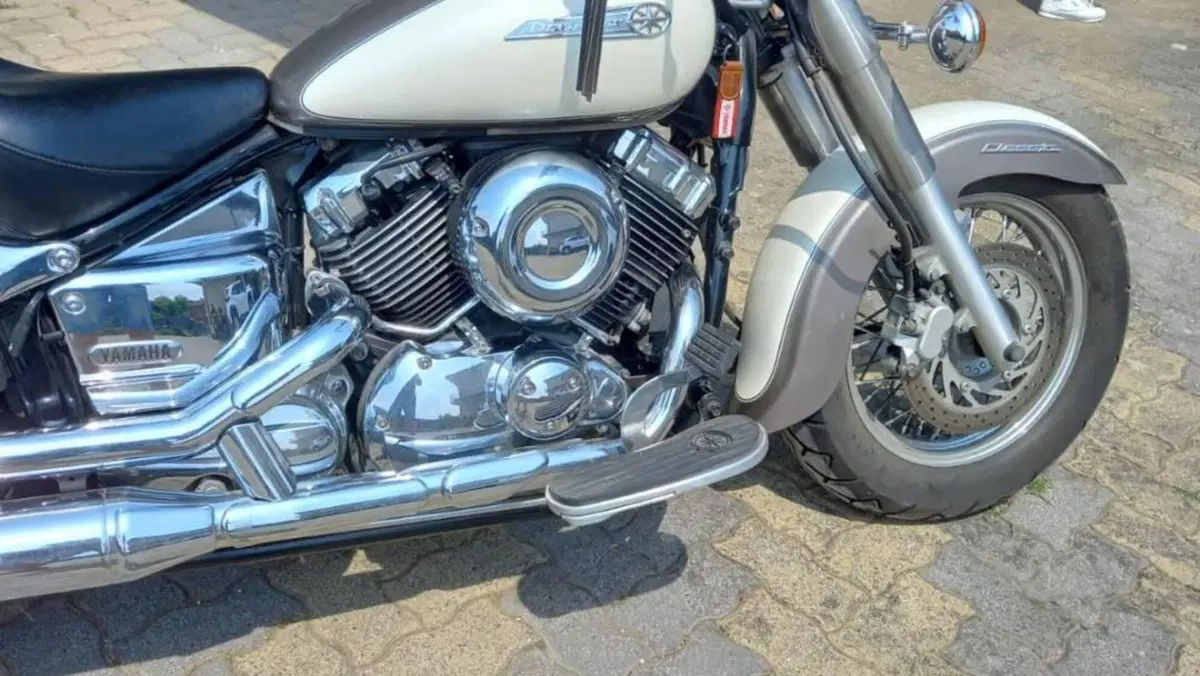 Yamaha XVS 650 Drag Star A Classic (1998 - 06)  (3)