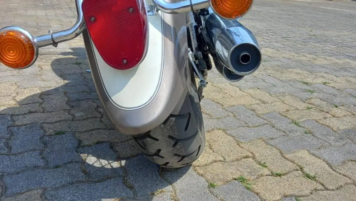 Yamaha XVS 650 Drag Star A Classic (1998 - 06)  (5)
