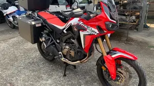 Honda Africa Twin CRF 1000L DCT (2018 - 19)  (6)