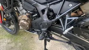 Honda Africa Twin CRF 1000L DCT (2018 - 19)  (8)