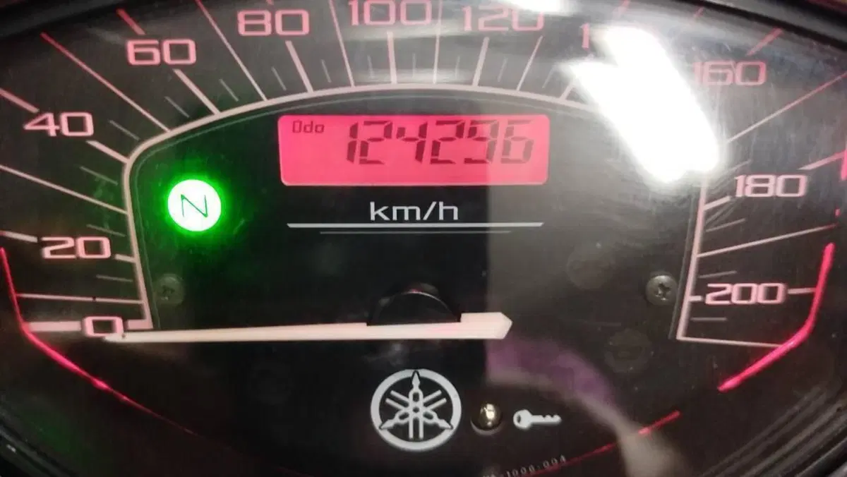 Yamaha XVS 1300 Midnight Star (2006 - 16)  (19)