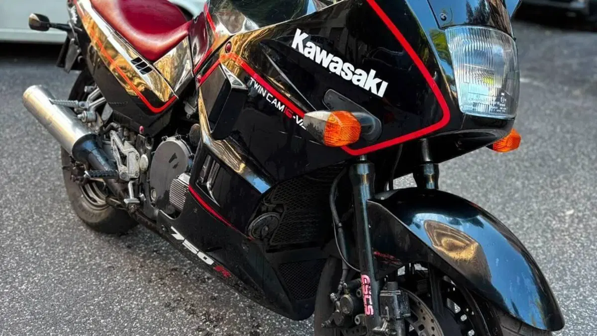 Kawasaki  
