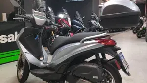 Piaggio Medley 200 (2025 - 26)  (5)