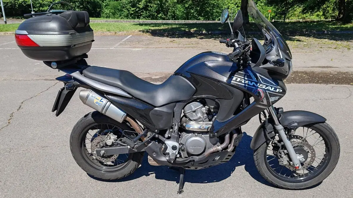 Honda Transalp XL 700 V (2007 - 2013)  (2)