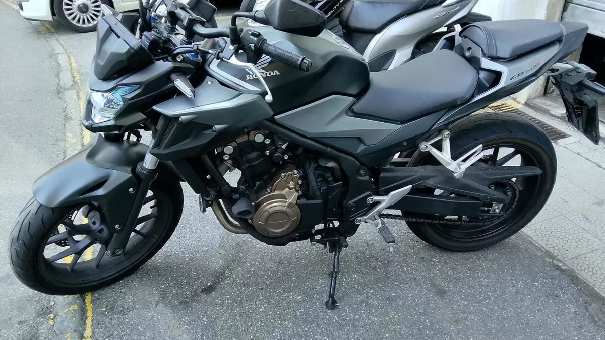 Honda CB 500 F (2021) 