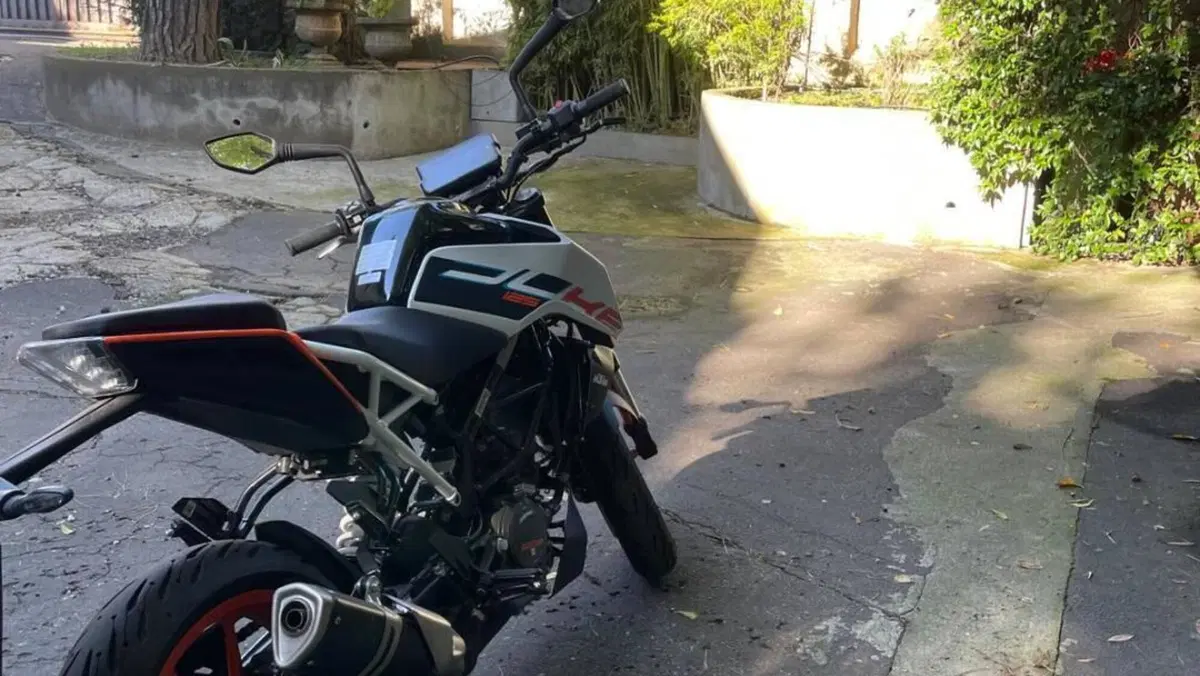 KTM 125 Duke (2021 - 23)  (4)