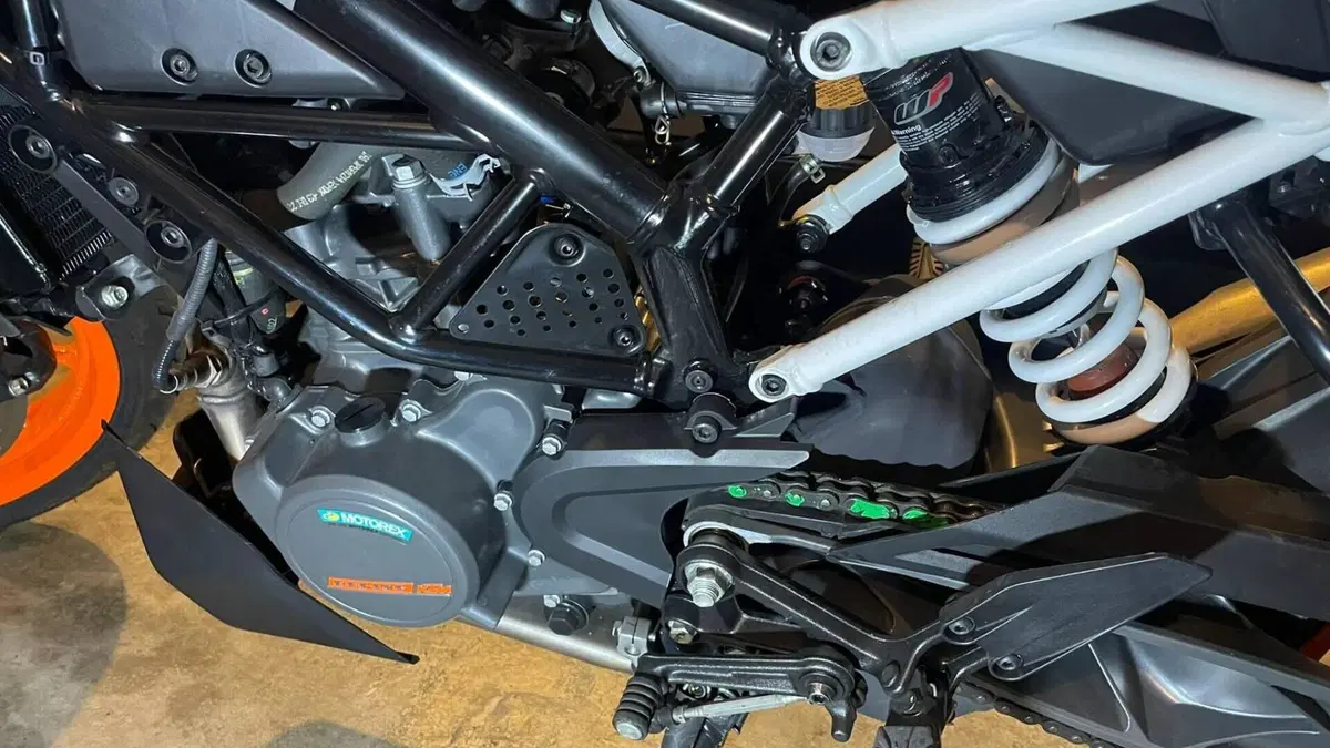KTM 125 Duke (2021 - 23)  (8)