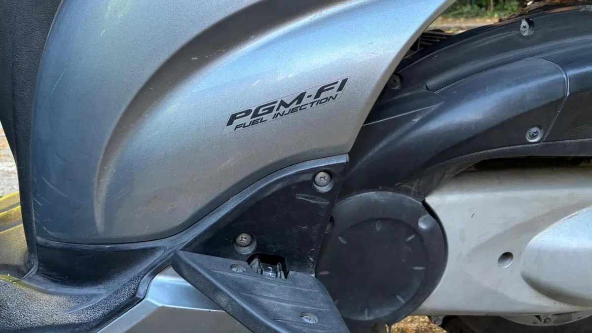 Honda SH 300 i (2006 - 10)  (6)