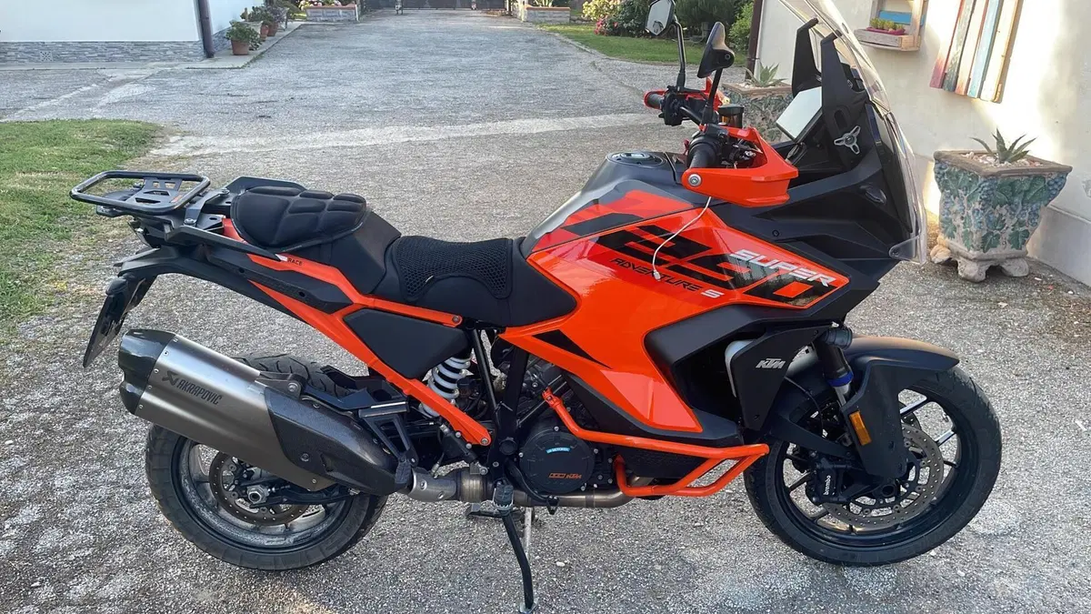 KTM 1290 Super Adventure S (2022 - 25)  (2)