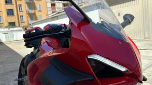 Ducati Panigale V4 S 1100 (2020)  (5)