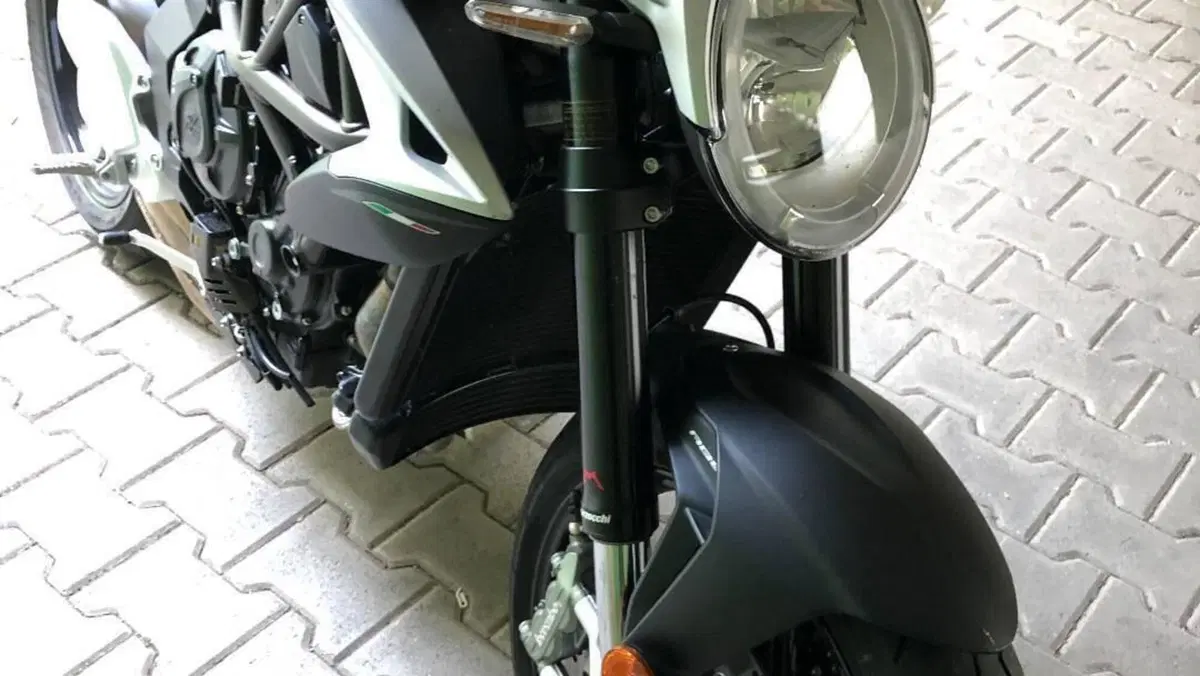 MV Agusta Brutale 800 EAS ABS (2016 - 19) 