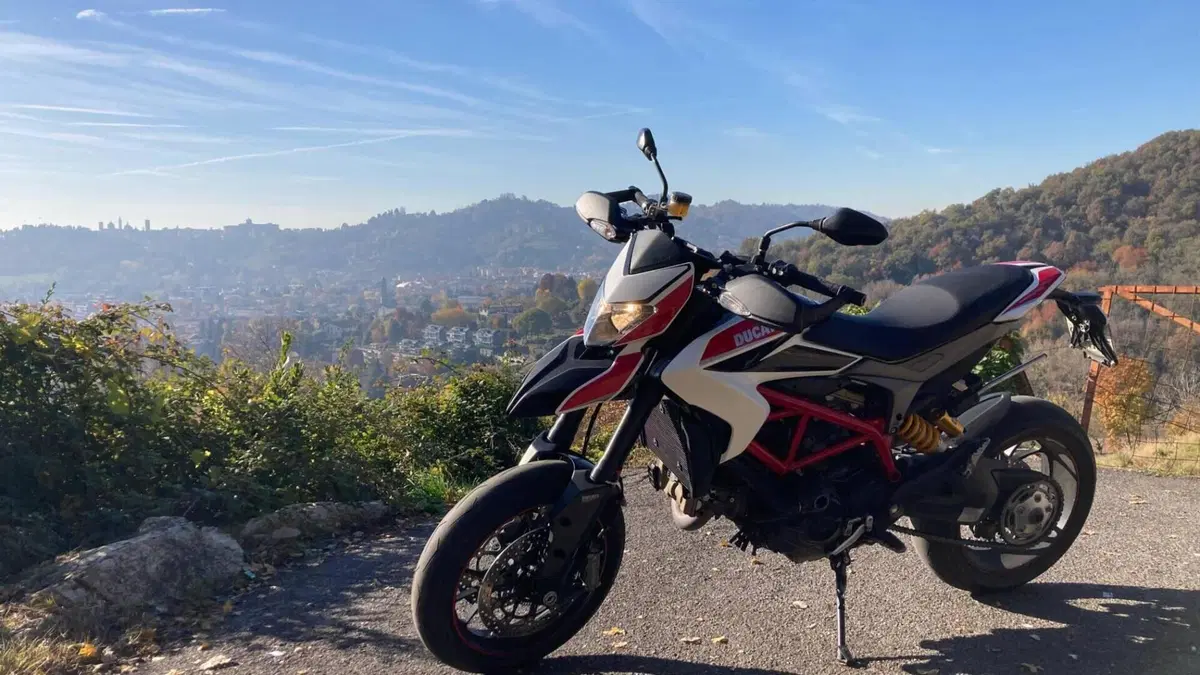 Ducati Hypermotard 821 SP (2013 - 15)  (4)