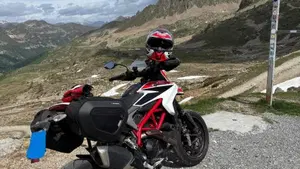 Ducati Hypermotard 821 SP (2013 - 15)  (6)