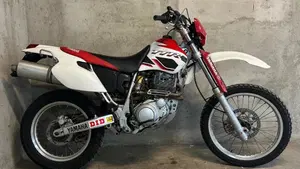 Yamaha TT 600 R  (2)