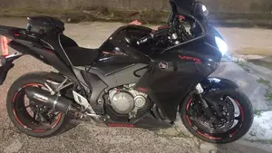 Honda VFR 1200 F ABS (2009 - 16)  (5)