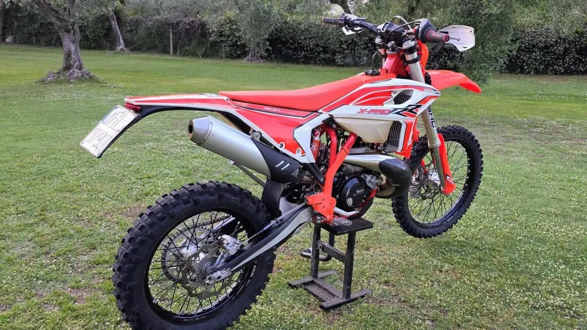 Betamotor RR X-PRO 300 2T Enduro (2025)  (3)
