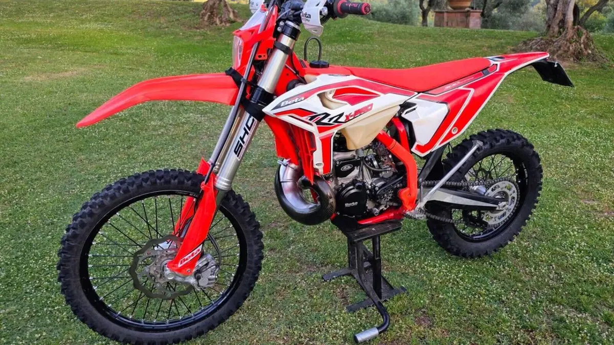 Betamotor RR X-PRO 300 2T Enduro (2025)  (5)