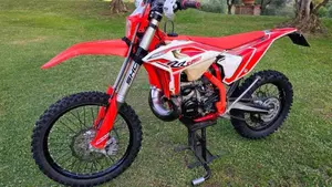 Betamotor RR X-PRO 300 2T Enduro (2025)  (5)