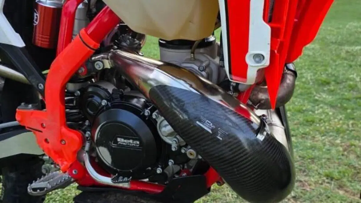 Betamotor RR X-PRO 300 2T Enduro (2025)  (8)