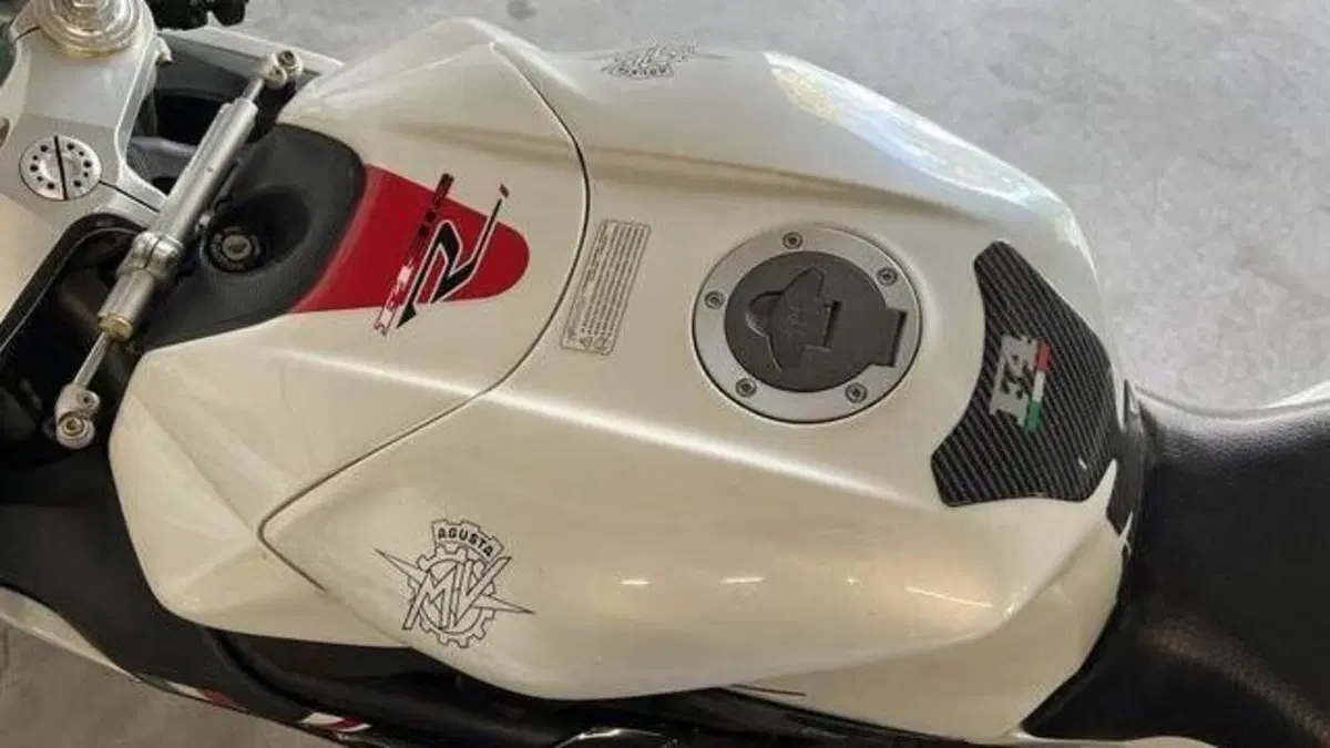 MV Agusta F4 1000 312 R (2007 - 09)  (7)