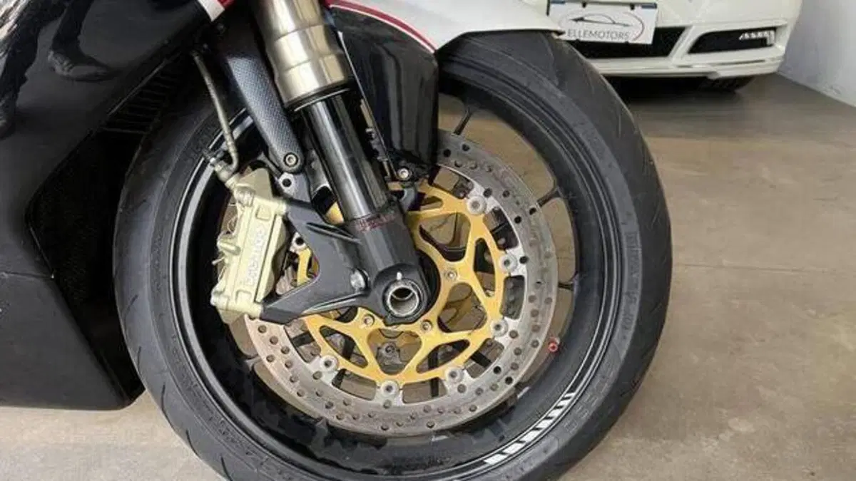 MV Agusta F4 1000 312 R (2007 - 09)  (5)