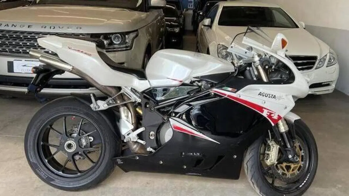 MV Agusta F4 1000 312 R (2007 - 09)  (2)