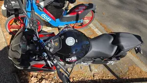 Aprilia Tuono 660 Factory (2022 - 24)  (5)