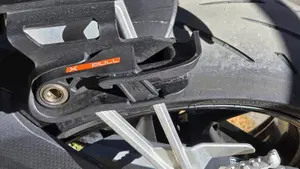 Aprilia Tuono 660 Factory (2022 - 24)  (4)
