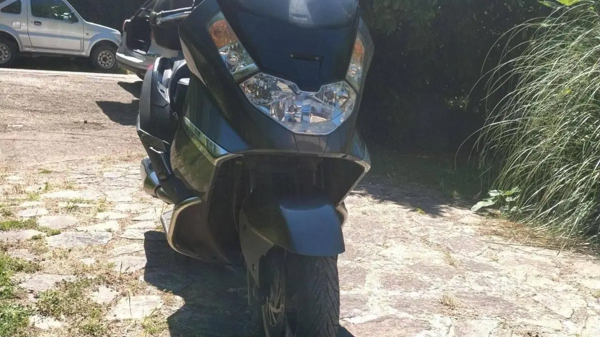 Aprilia Atlantic 500 (2003 - 04)  (5)