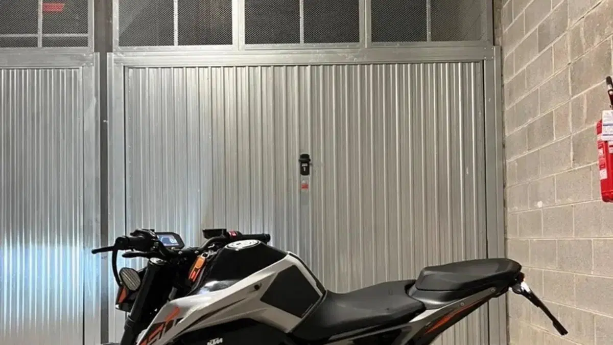 KTM 790 Duke L (2023 - 24)  (3)