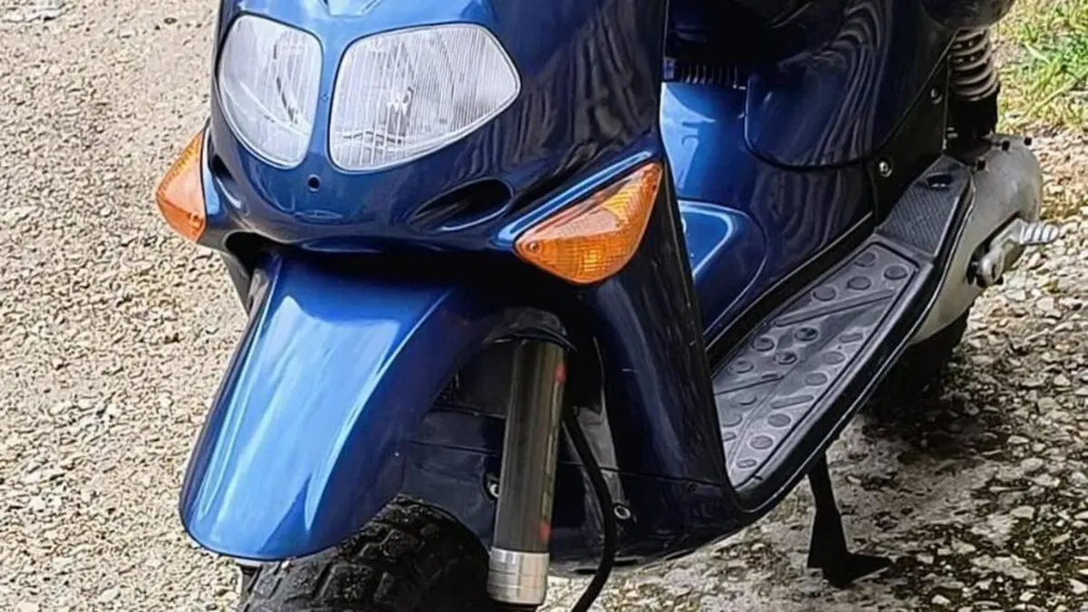 Aprilia Rally 50 LC (1996 - 01)  (3)