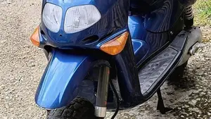 Aprilia Rally 50 LC (1996 - 01)  (3)