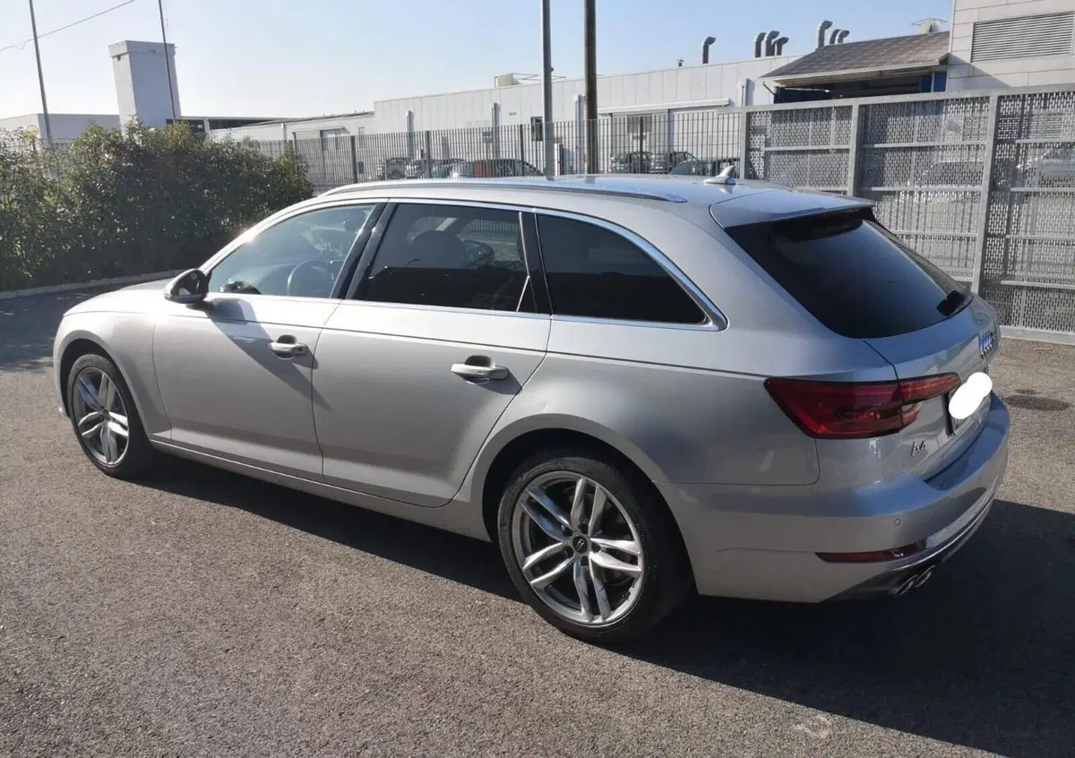 Audi A4 2.0 TDI 190 CV quattro S tronic Sport (3)