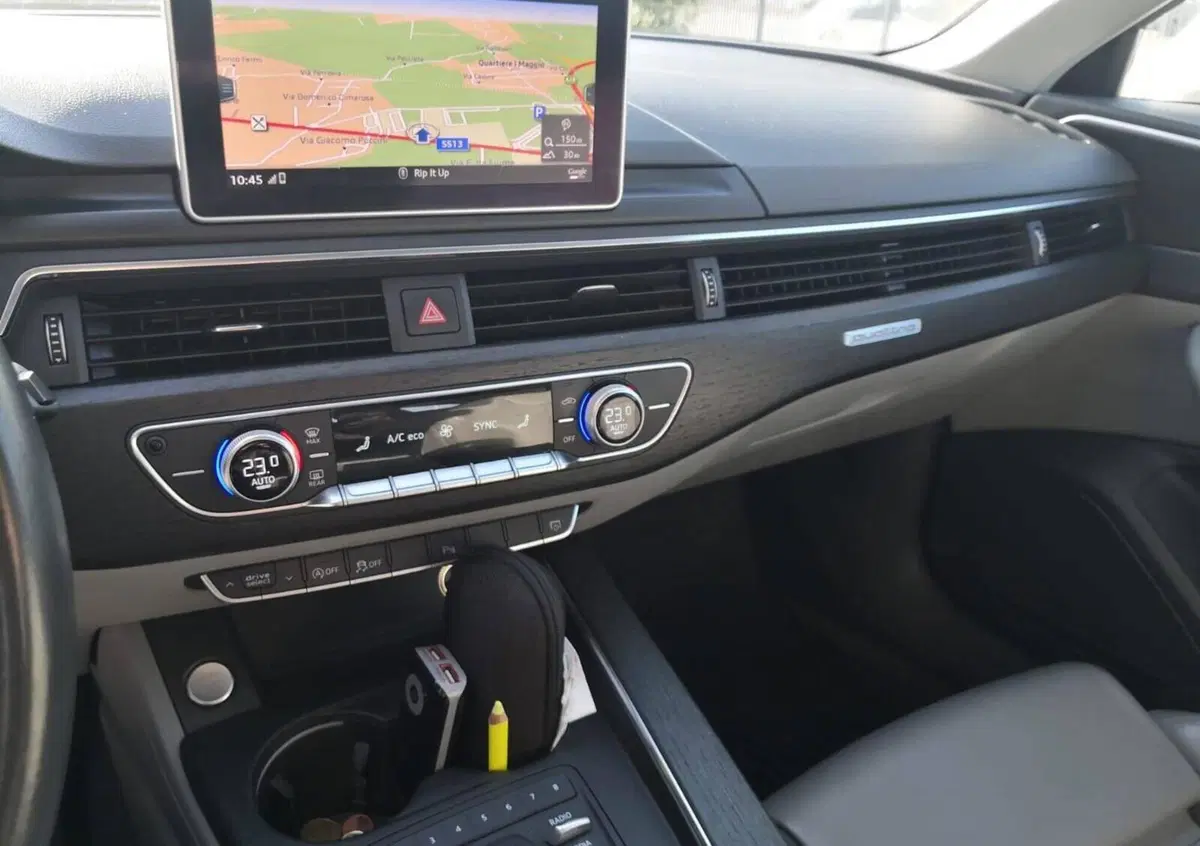 Audi A4 2.0 TDI 190 CV quattro S tronic Sport (10)