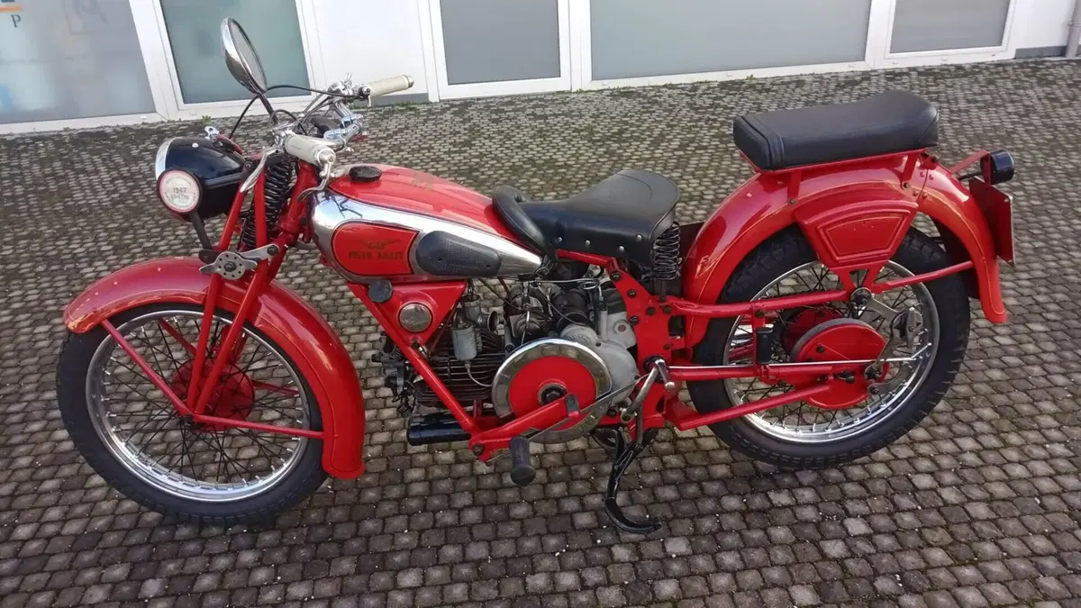 Moto Guzzi   (3)