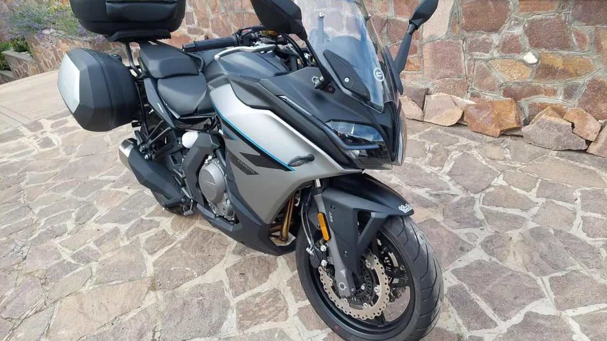 CFMOTO 650GT (2021 - 26)  (3)