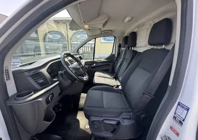 Ford Transit Custom Furgone 280 2.0 EcoBlue Hybrid 130 PC Furgone Trend (13)