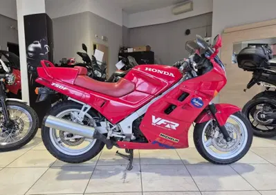 Honda VFR 750 F (1986 - 87) - Annuncio 10037594