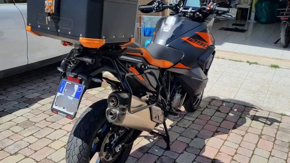 KTM 1290 Super Adventure S (2021)  (4)