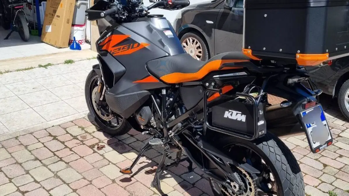 KTM 1290 Super Adventure S (2021)  (6)