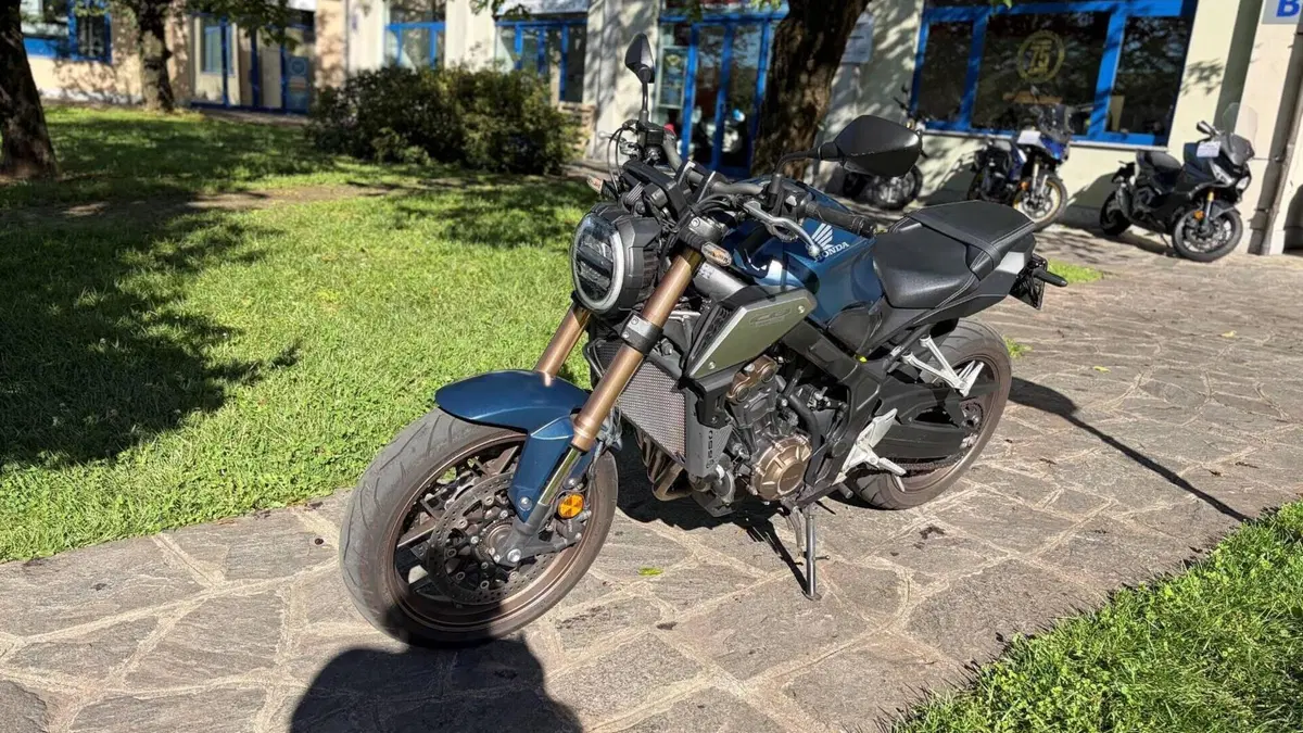 Honda CB 650 R (2021 - 23)  (2)