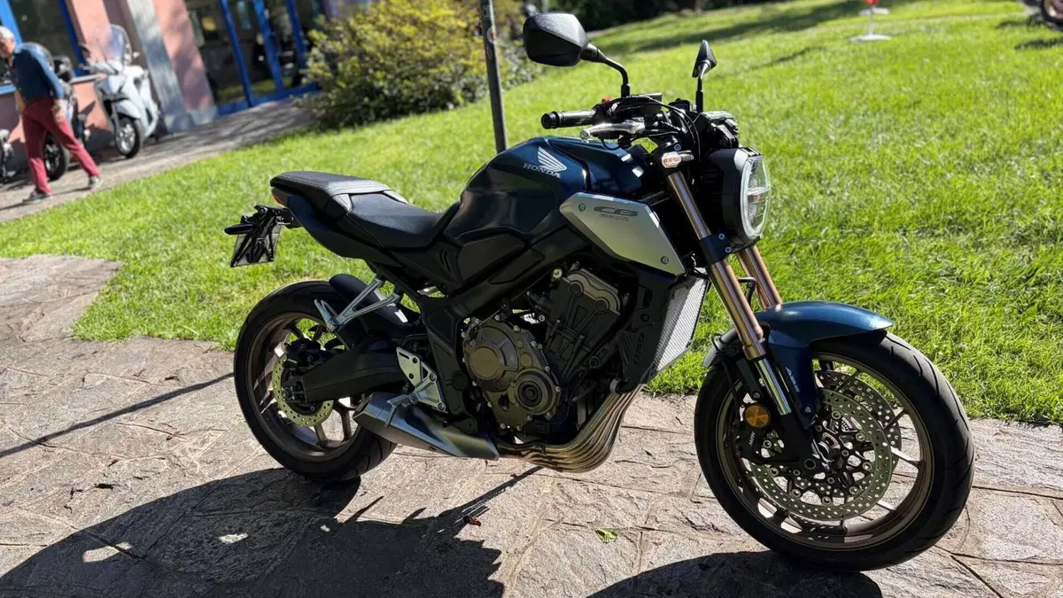 Honda CB 650 R (2021 - 23)  (4)