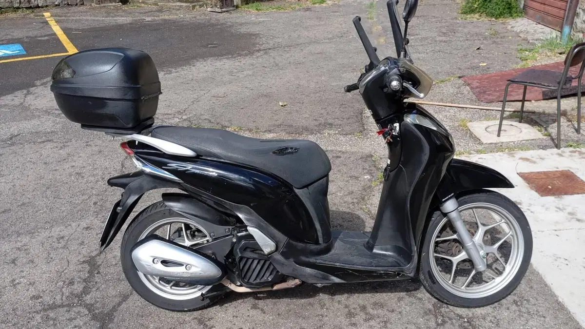 Honda SH 125 Mode (2013 -16) 